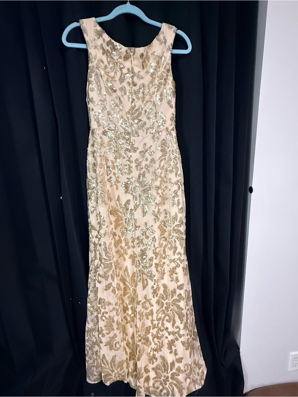 Sleeveless Gold Sequin Embellished Evening Dress